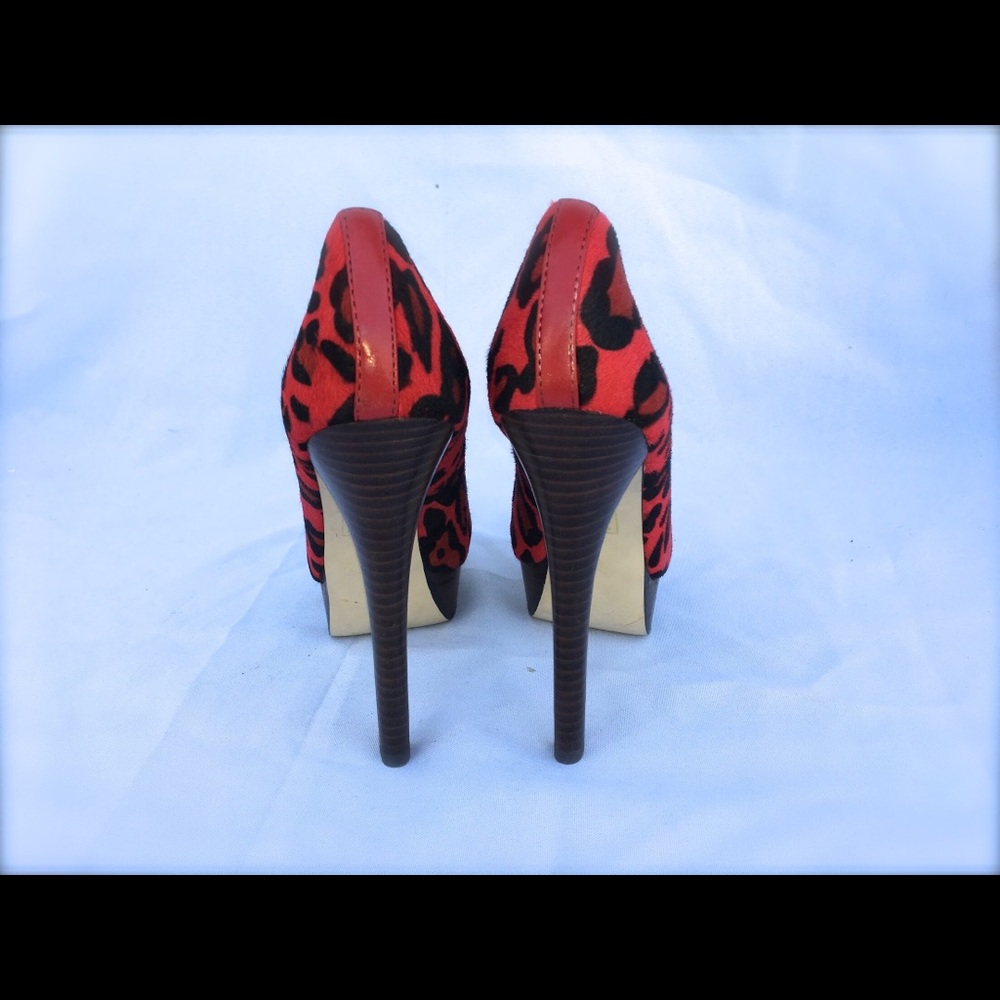 BeBe horse hair leopard print heel pumps-017 Used - Picture 3 of 3